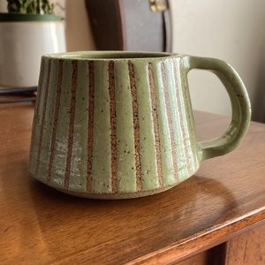 Hannah Hodge handmade mug